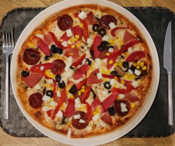 Karışık Pizza