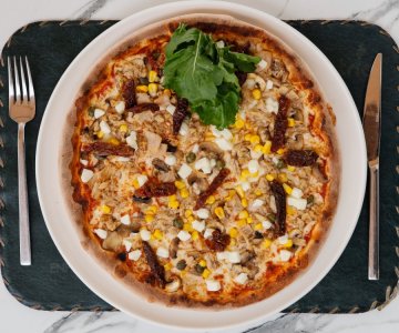 Ton Balıklı Pizza